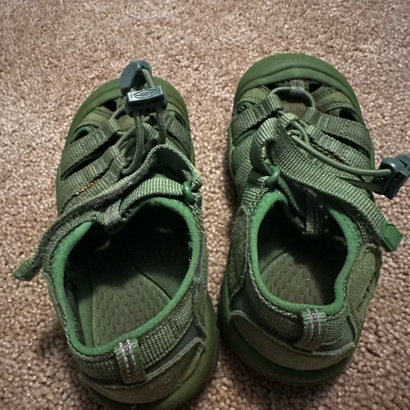 Kids Keen Outdoor Sandals - Picture 5 of 6